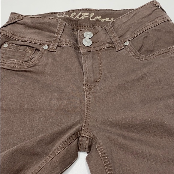 Wallflower distressed  Jeans cuff hem  5 - Picture 7 of 10